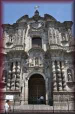 La Compañia de Jesús