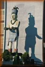 maya standbeeld